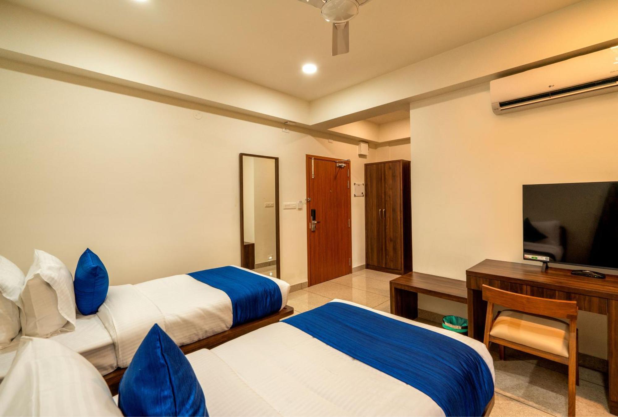 Kumbanad Heritage Hotel Vennikulam Zewnętrze zdjęcie